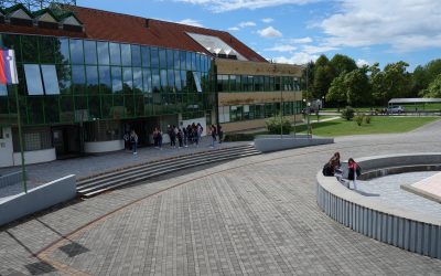 ETrŠ Brežice na prvi šolski dan sprejela tudi bodoče tehnike zdravstvene nege